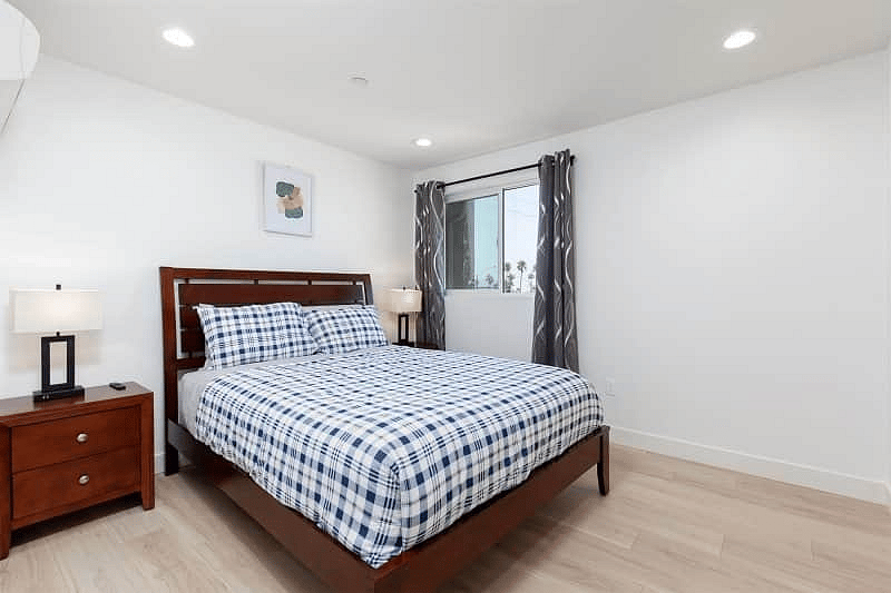 Furnished Finder property 1034827_1 photo 25