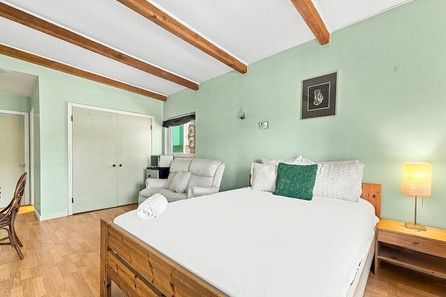 Furnished Finder property 1034828_1 photo 21