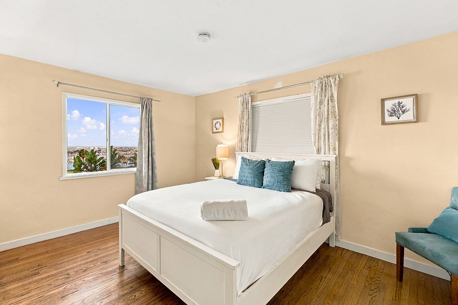 Furnished Finder property 1034830_1 photo 27