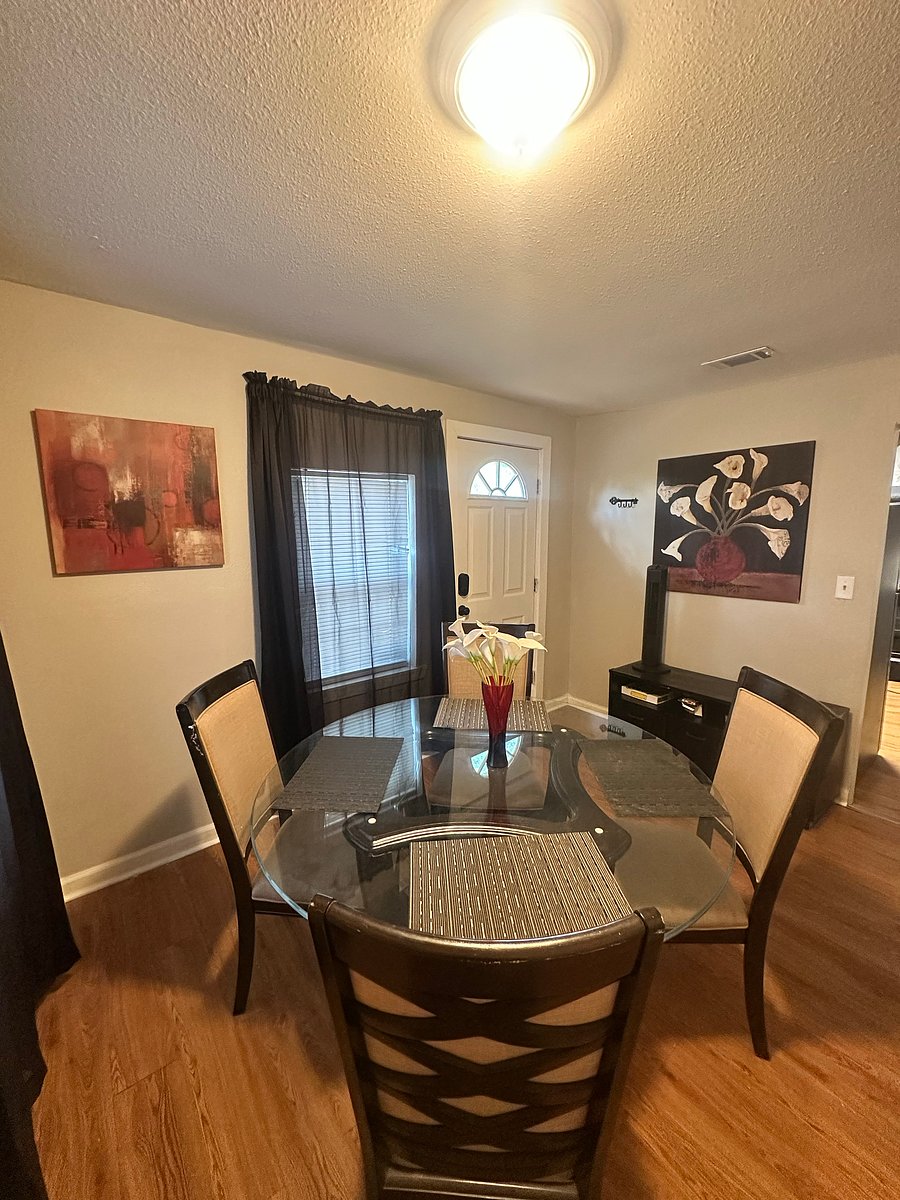Furnished Finder property 1034834_1 photo 12