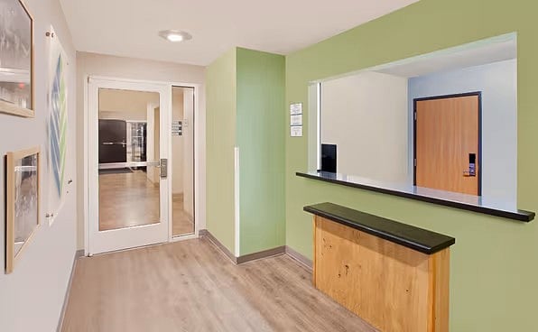 Furnished Finder property 1034839_1 photo 7