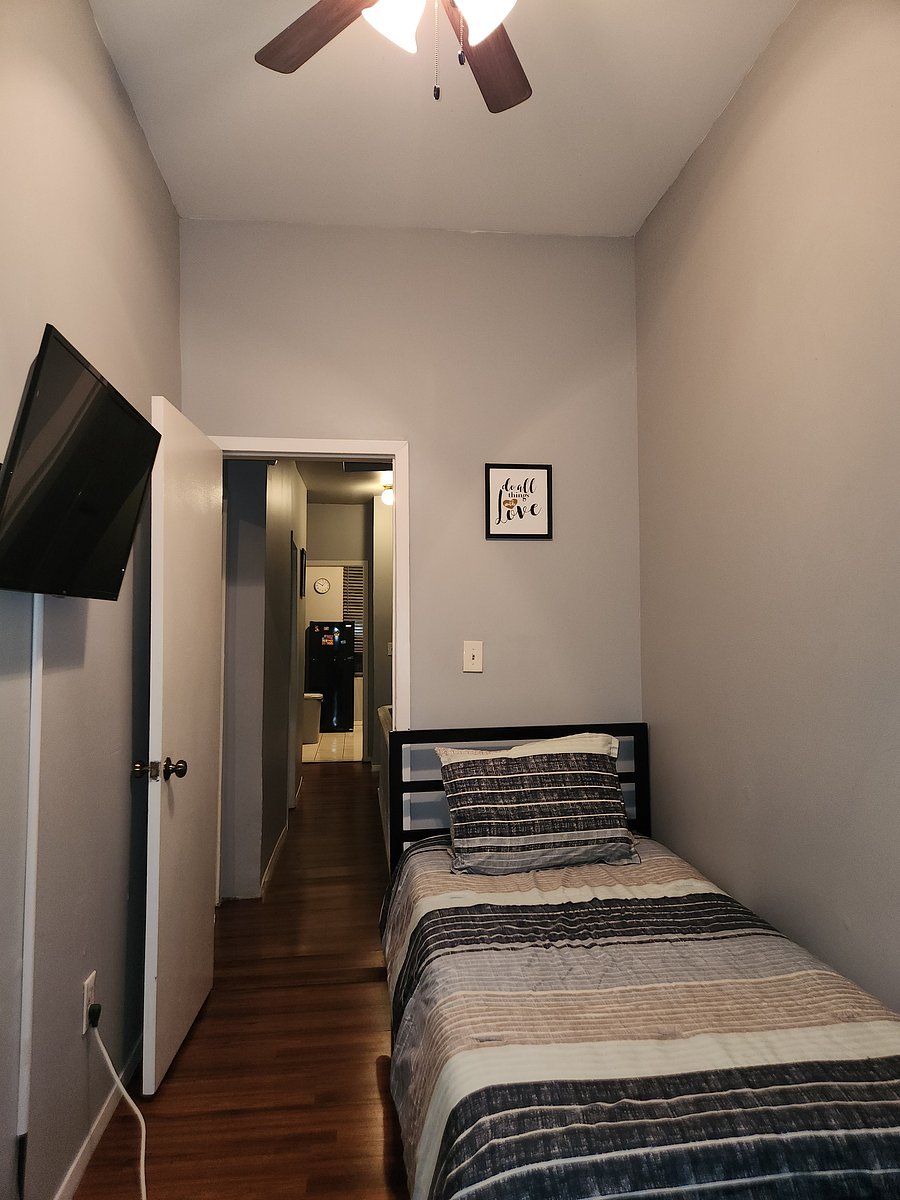 Bedroom #2 - Twin Bed