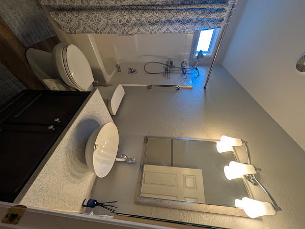 Furnished Finder property 1034855_1 photo 3
