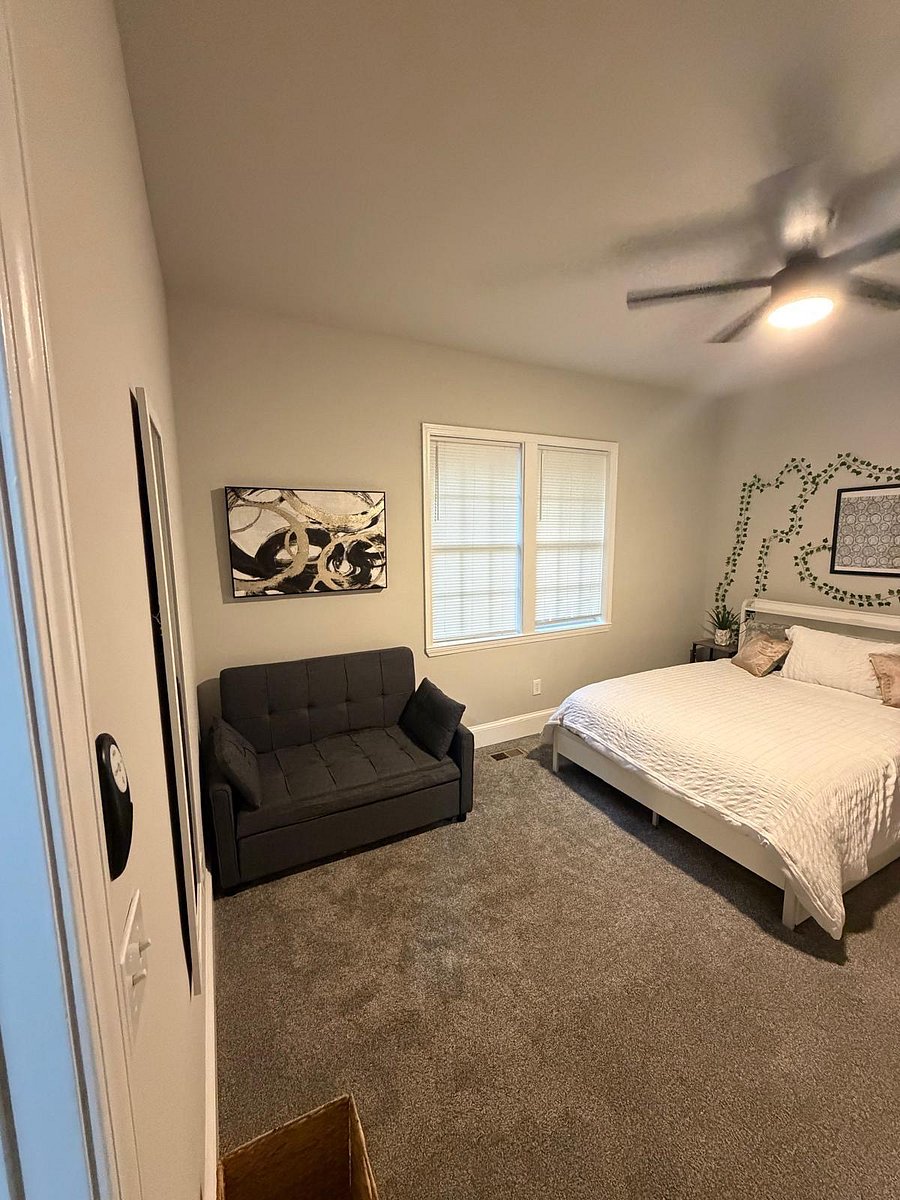 Furnished Finder property 1034859_1 photo 10
