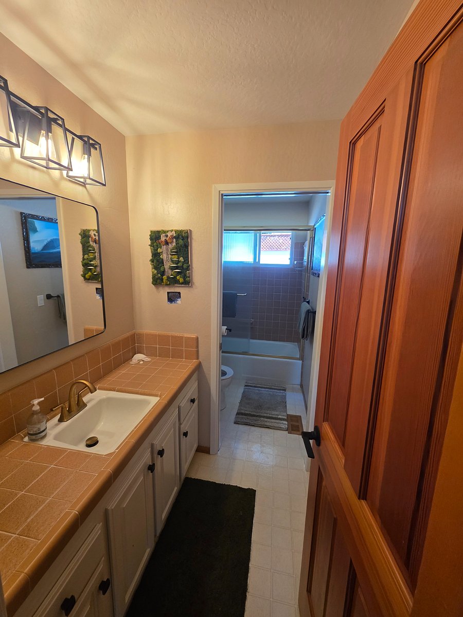 Furnished Finder property 1034865_1 photo 3