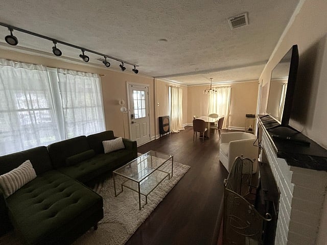 Furnished Finder property 1034882_1 photo 3