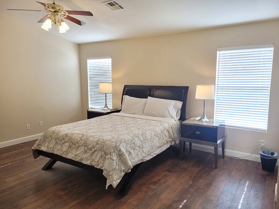 Furnished Finder property 1034886_1 photo 12