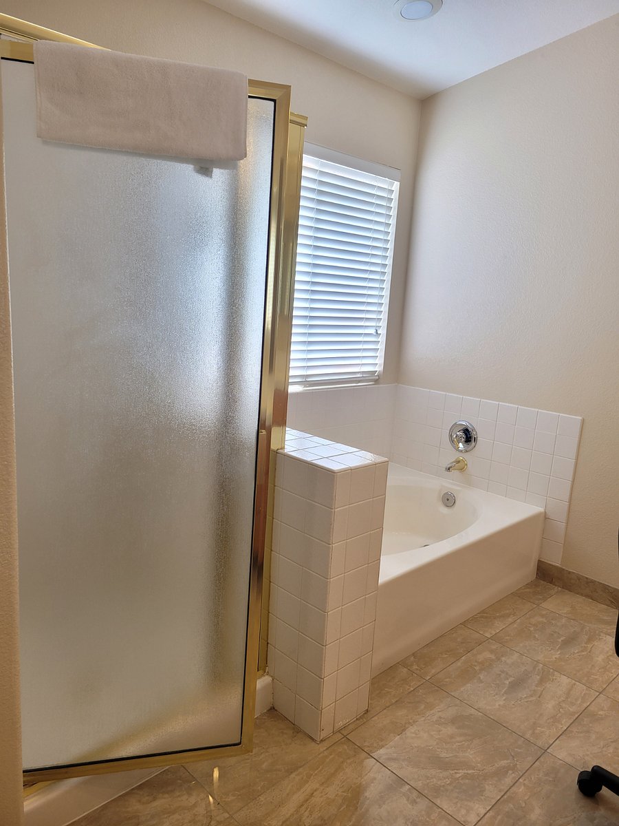 Furnished Finder property 1034886_1 photo 18