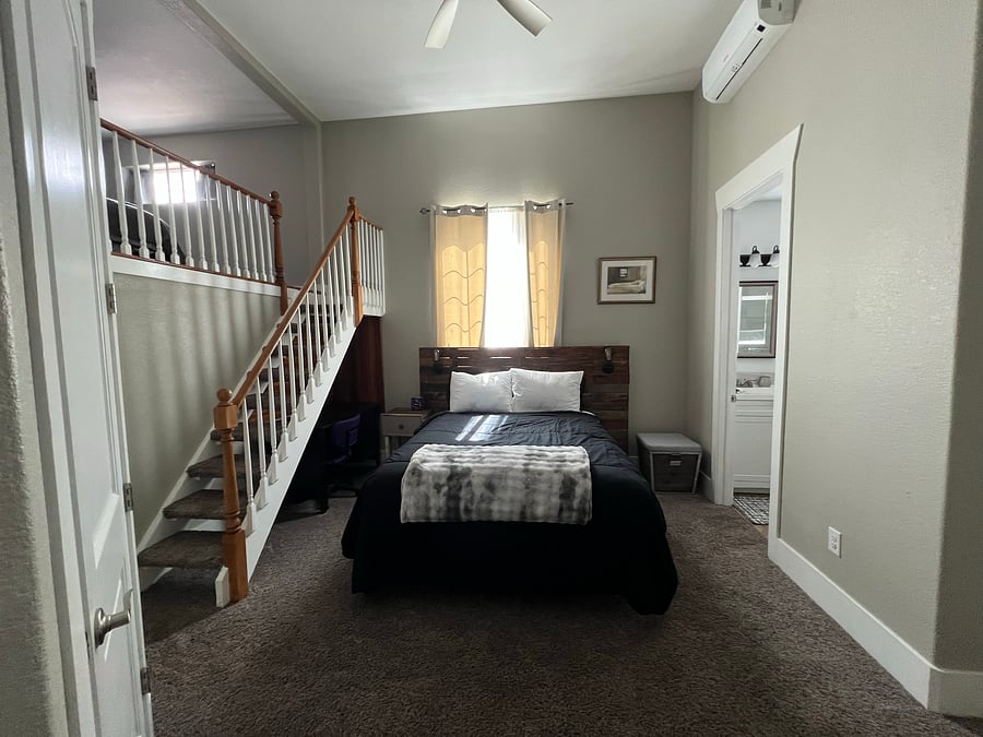 Furnished Finder property 1034922_1 photo 15