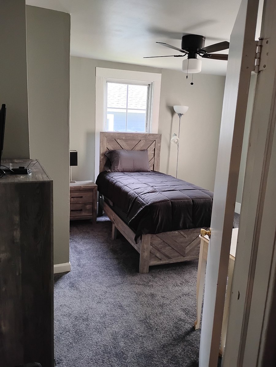 Furnished Finder property 1034923_1 photo 7