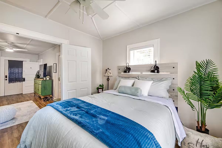Furnished Finder property 1034930_1 photo 11