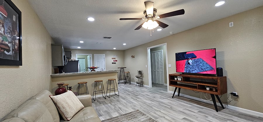 Furnished Finder property 1034934_1 photo 4