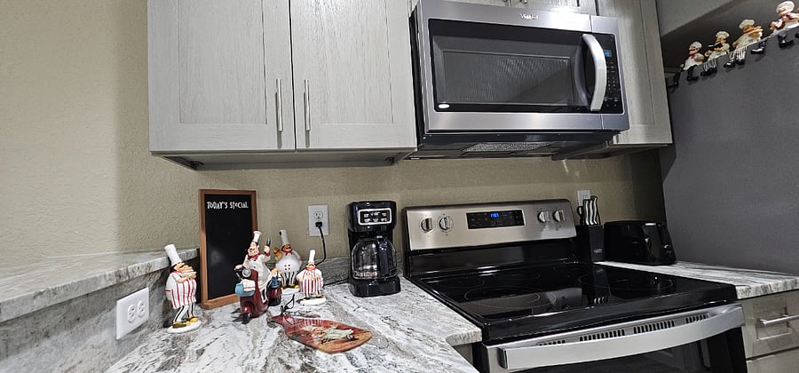 Furnished Finder property 1034934_1 photo 5