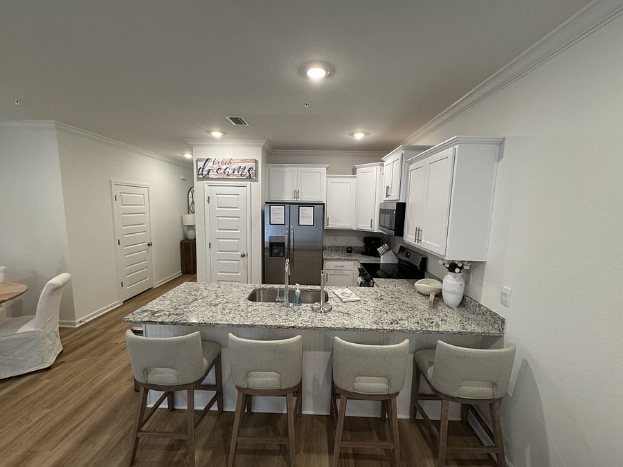 Furnished Finder property 1034940_1 photo 2
