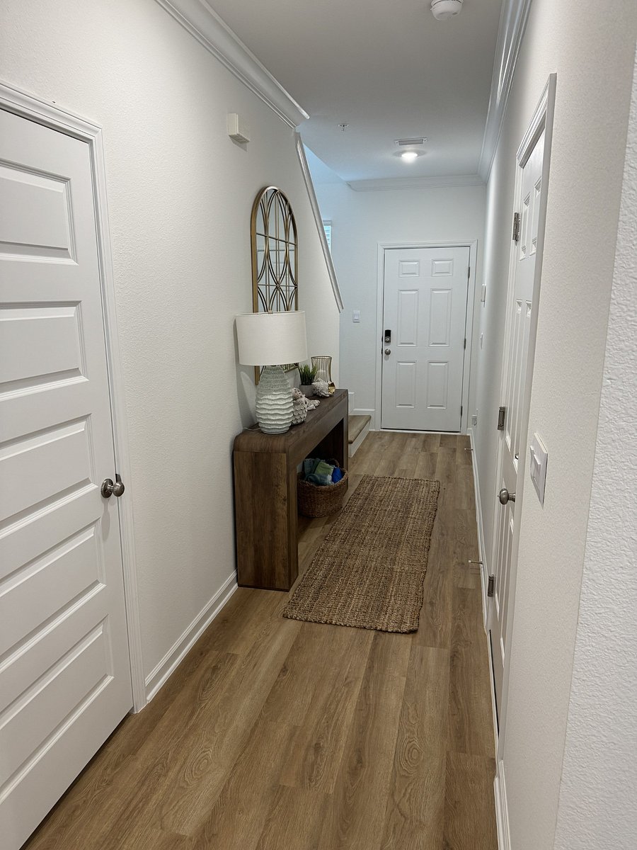 Furnished Finder property 1034940_1 photo 11