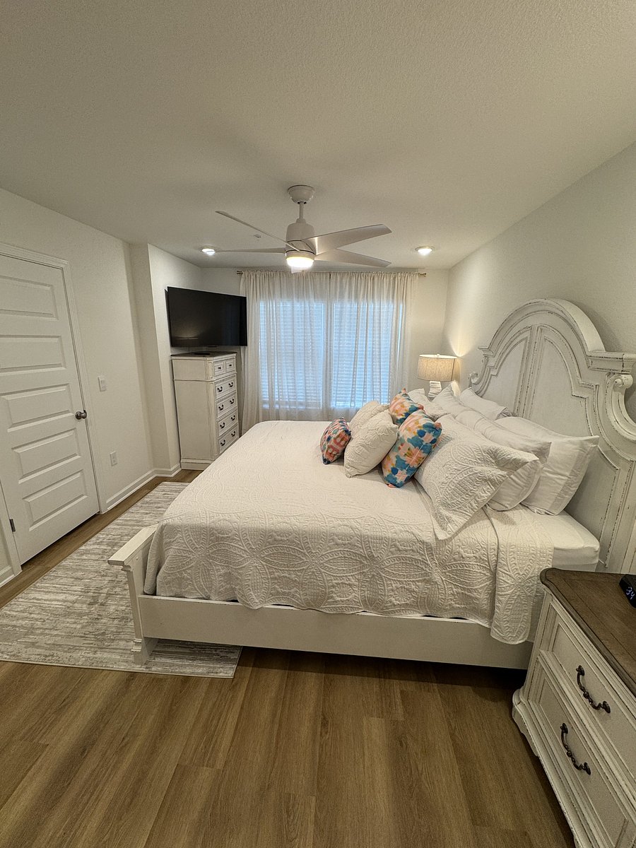 Furnished Finder property 1034940_1 photo 13