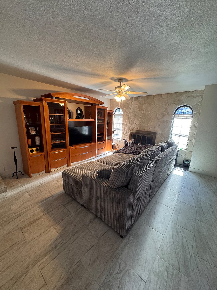 Furnished Finder property 1034943_1 photo 2