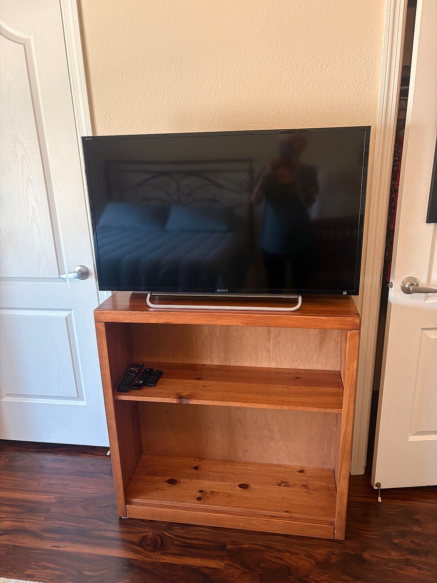 Furnished Finder property 1034948_1 photo 2