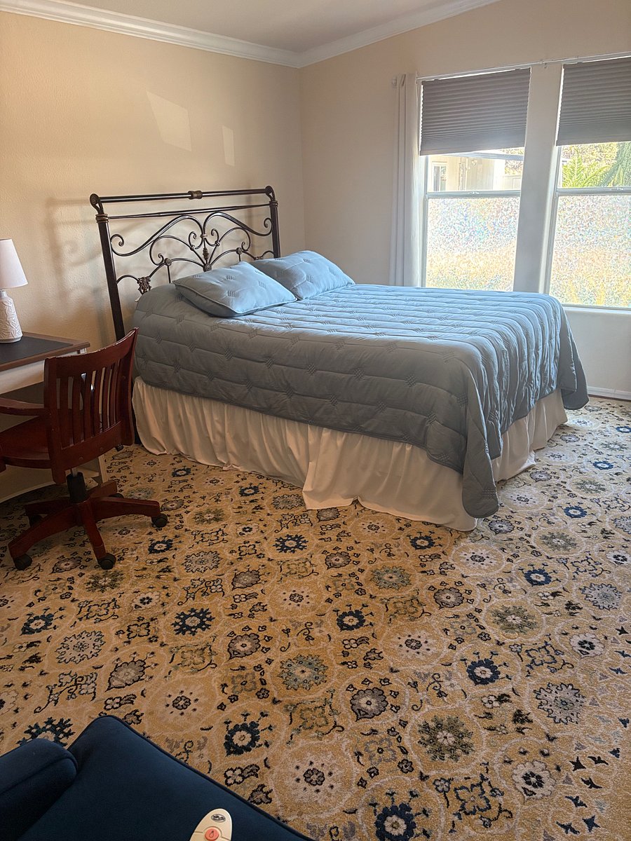 Furnished Finder property 1034948_1 photo 1