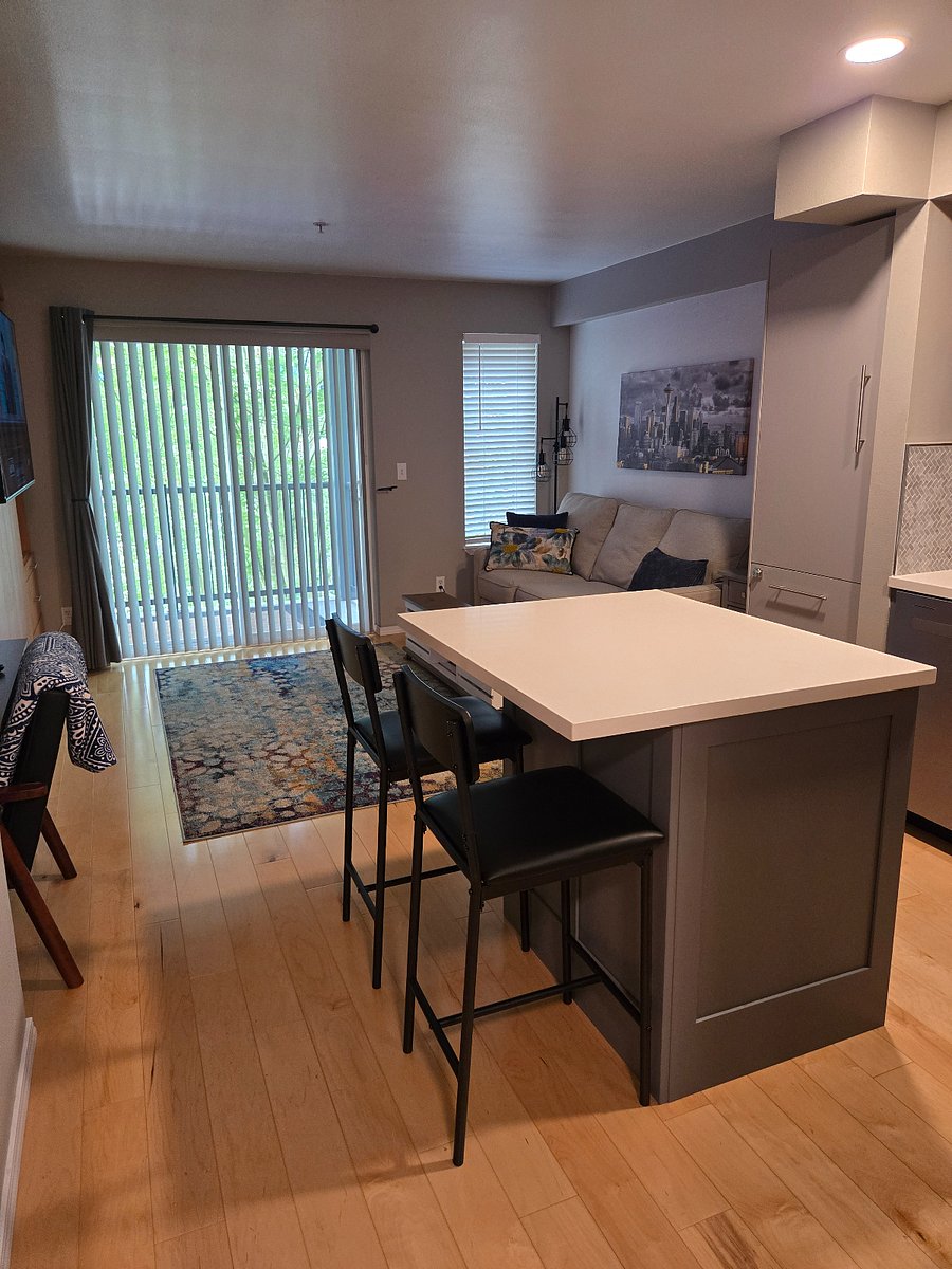 Furnished Finder property 1034950_1 photo 3