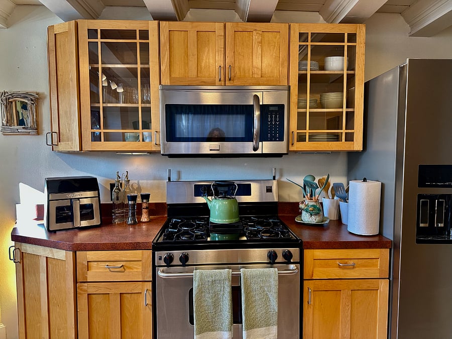 Fully equipped kitchen