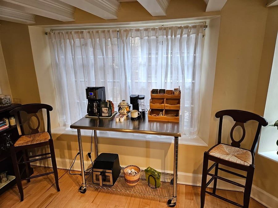 Coffee bar