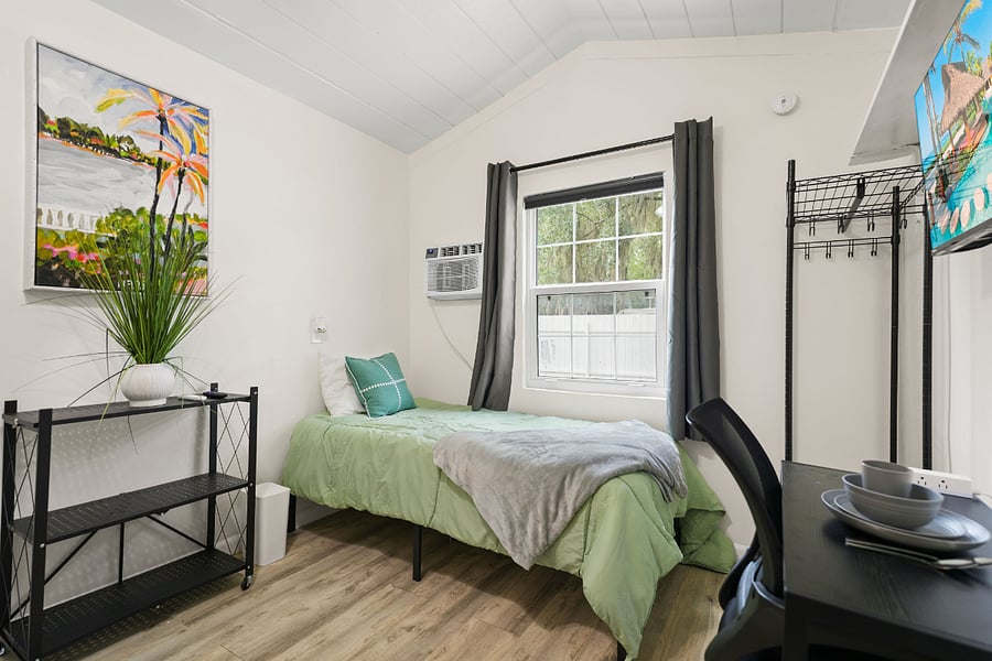 Furnished Finder property 1034965_1 photo 3