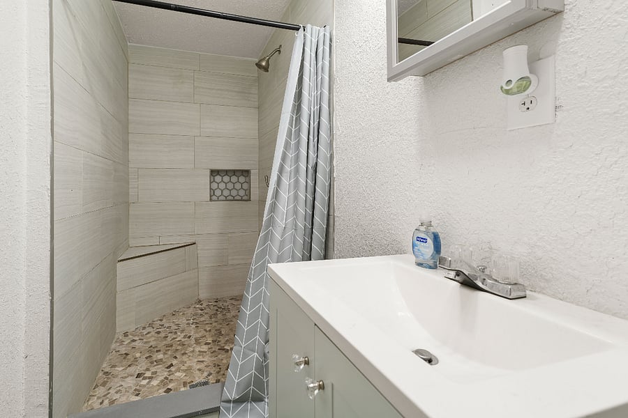 Furnished Finder property 1034965_1 photo 14