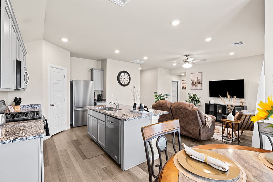 Furnished Finder property 1034967_1 photo 7