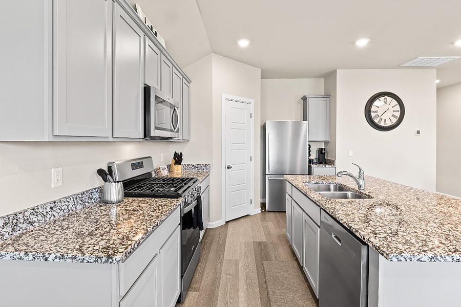 Furnished Finder property 1034967_1 photo 9