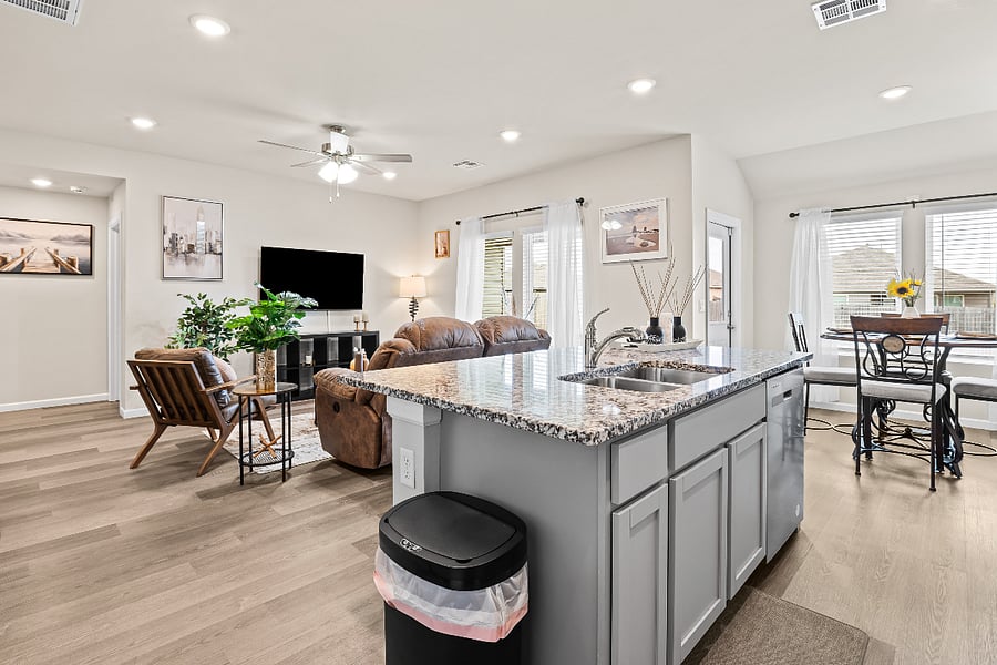 Furnished Finder property 1034967_1 photo 12