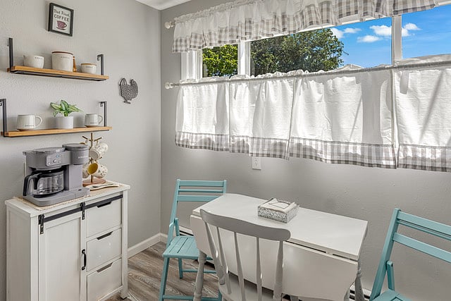 Furnished Finder property 1034975_1 photo 4