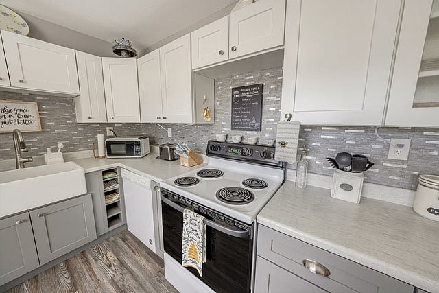 Furnished Finder property 1034975_1 photo 5