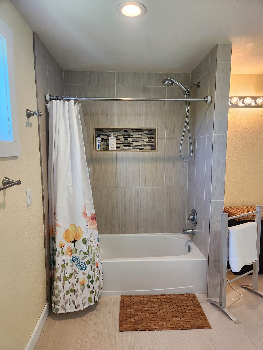 Furnished Finder property 1034977_1 photo 15