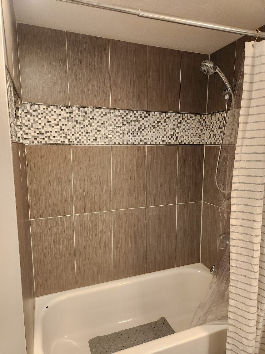 Furnished Finder property 1034977_1 photo 35