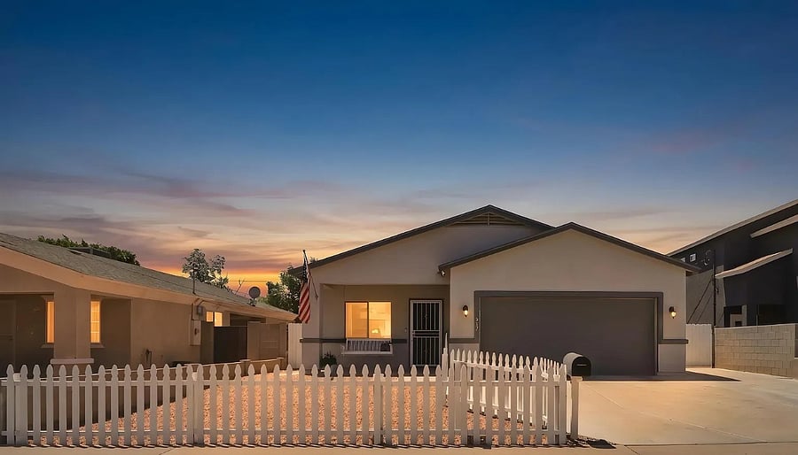 Furnished Finder property 1034995_1 photo 3
