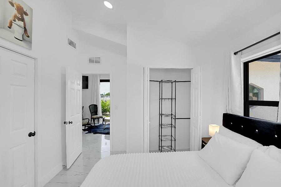 Furnished Finder property 1034996_1 photo 16
