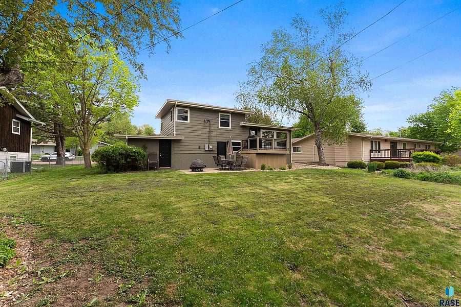 Furnished Finder property 1035000_1 photo 13