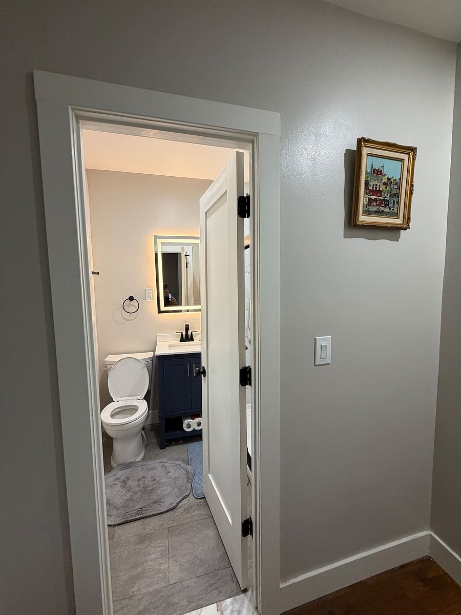 Full bathroom with fully renovated updates!