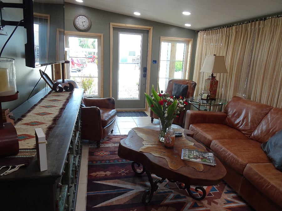 Furnished Finder property 1035003_1 photo 3