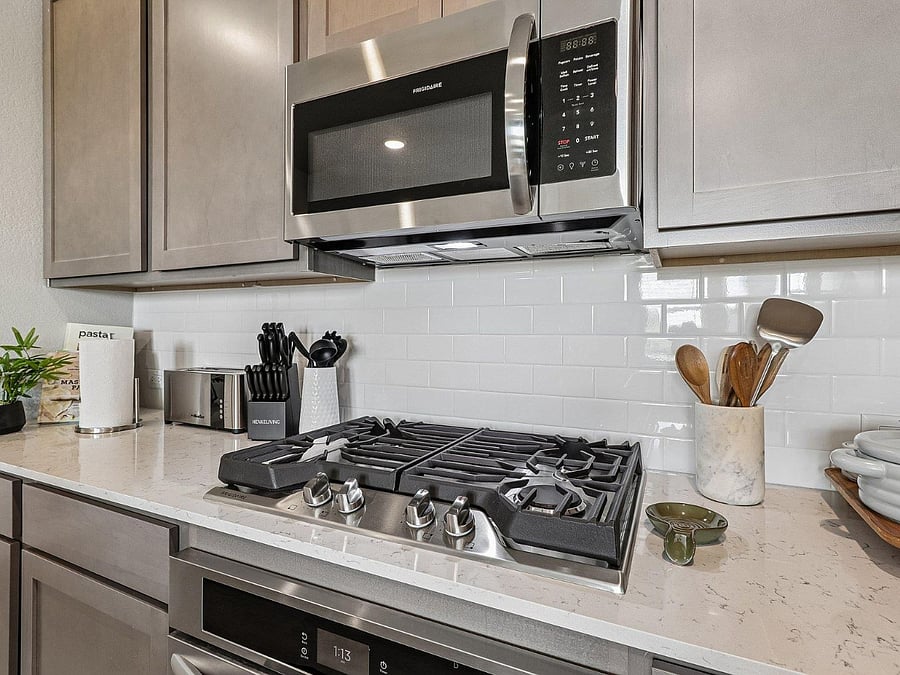 Furnished Finder property 1035029_1 photo 9