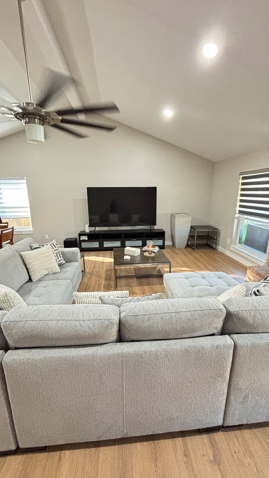 Furnished Finder property 1035033_1 photo 2