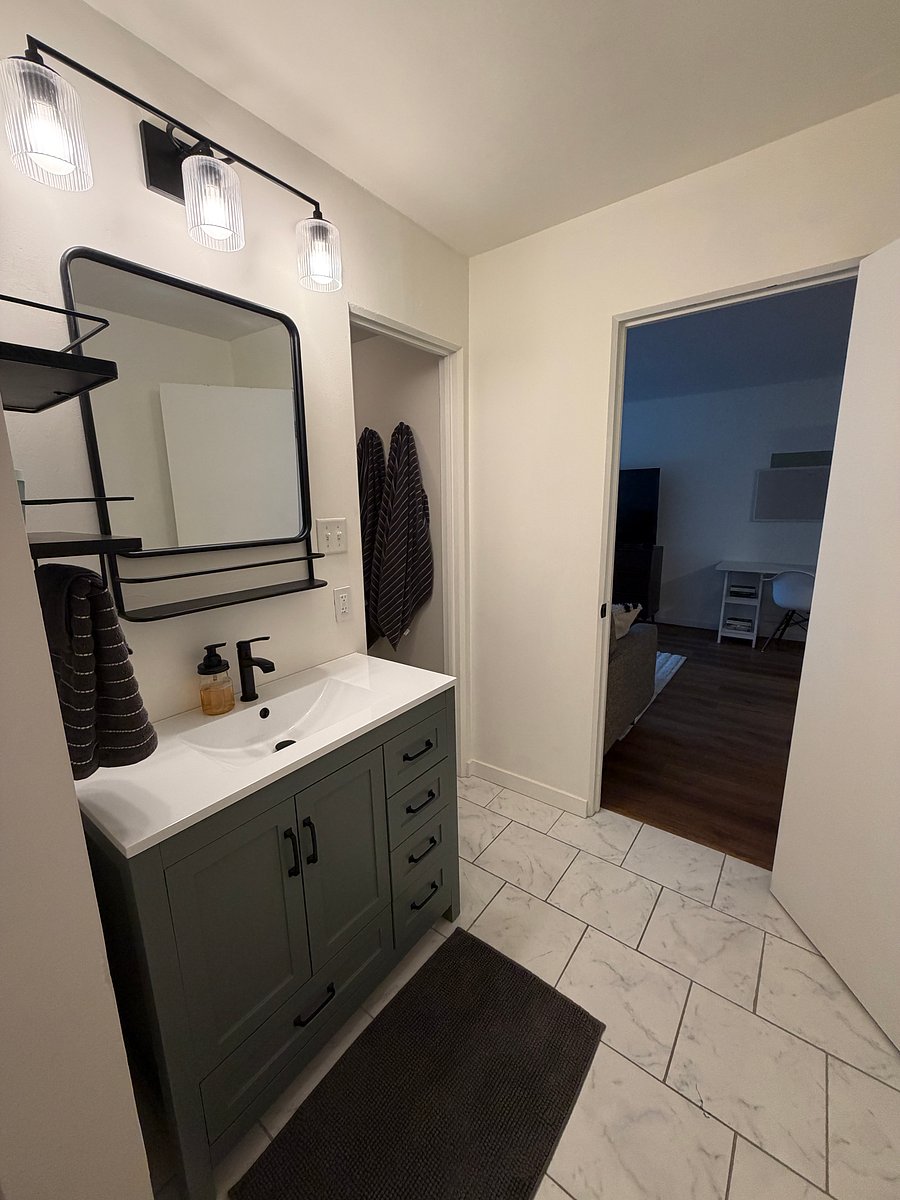 Furnished Finder property 1035047_1 photo 5