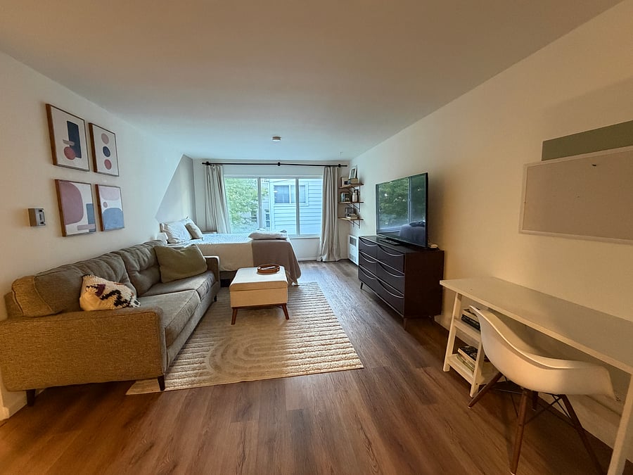 Furnished Finder property 1035047_1 photo 3
