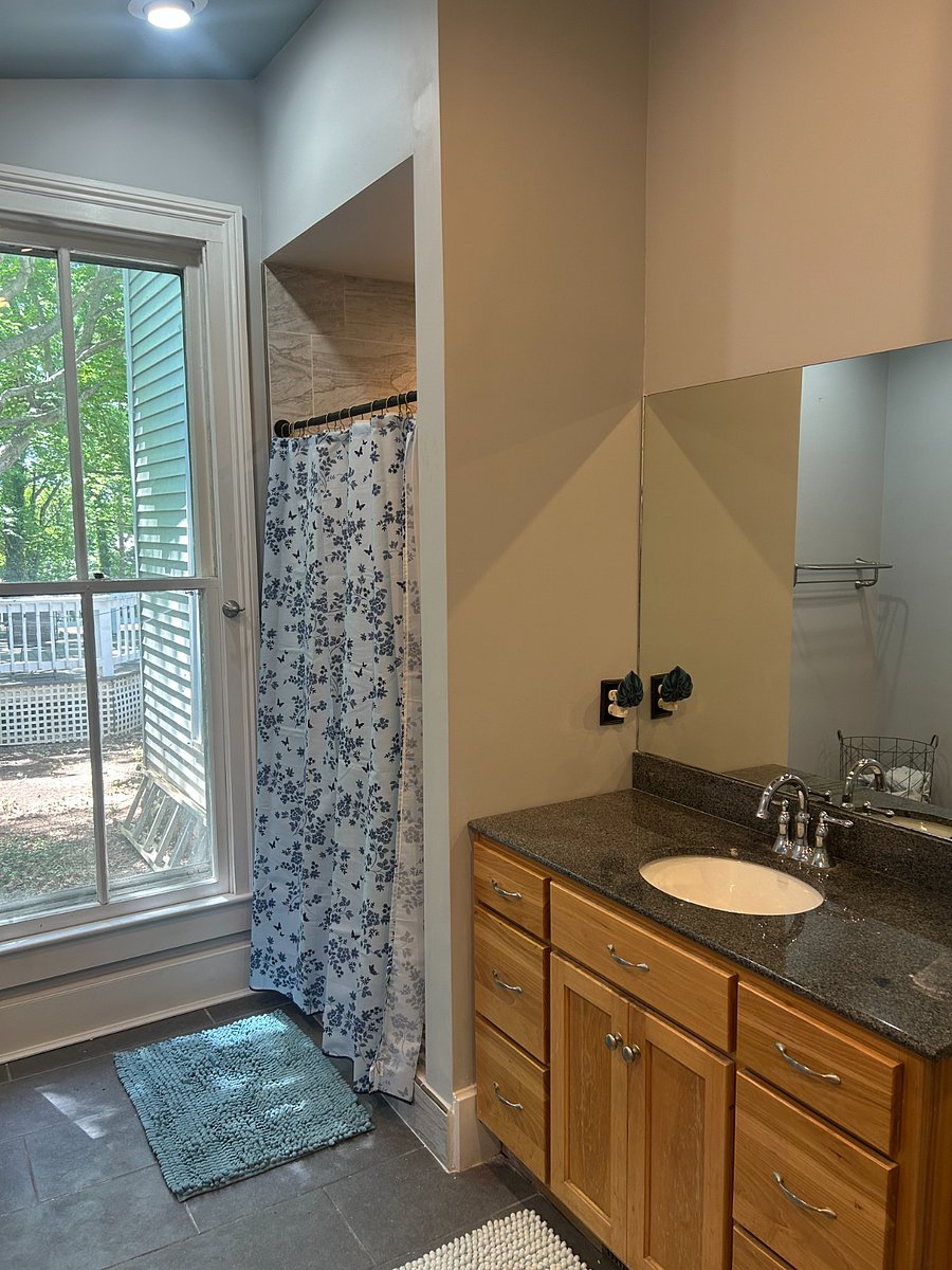 Furnished Finder property 1035049_1 photo 13