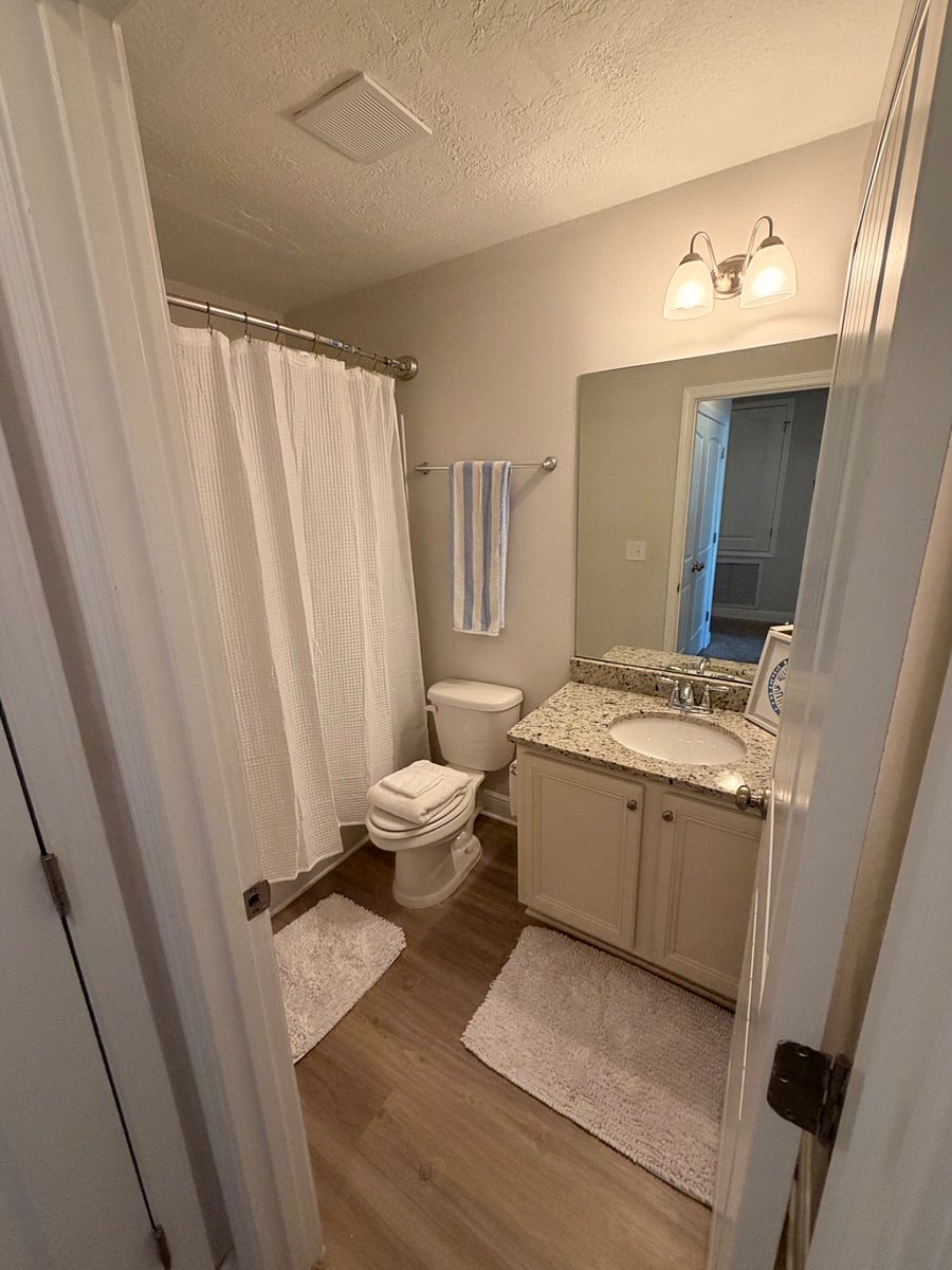 Furnished Finder property 1035059_1 photo 9