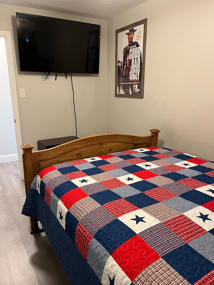 Furnished Finder property 1035064_1 photo 12