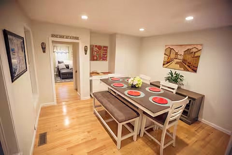 Furnished Finder property 1035086_1 photo 4