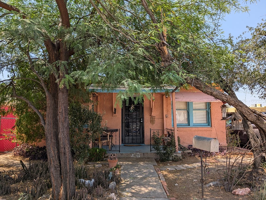 Furnished Finder property 1035088_1 photo 2