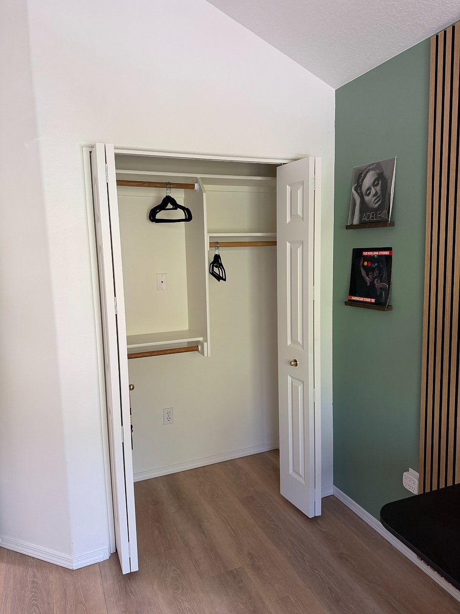 closet in the room